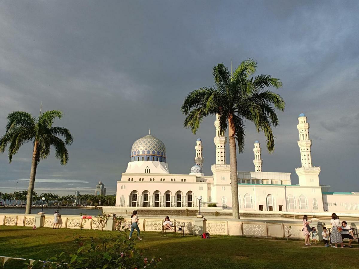 Sepanggar Kingfisher Homestay Kota Kinabalu Bagian luar foto
